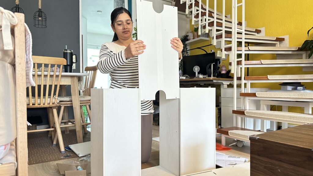 SONGMICS HOME TOOLLESS Bookshelf Review: Amazing Ultra-Fast Furniture Assembly 10 SONGMICS HOME TOOLLESS Bookshelf Review: Amazing Ultra-Fast Furniture Assembly